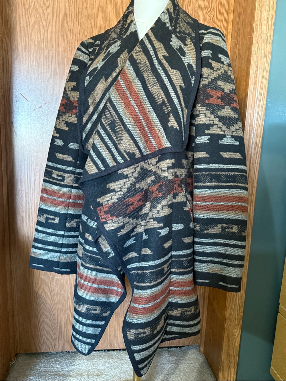 Angie Black, Rust & Cream Aztec Open-Front Draped jacket